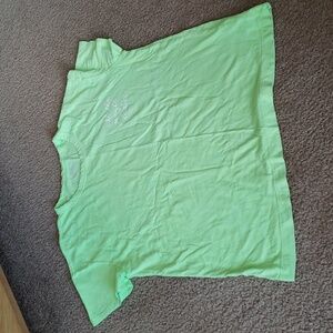 Old Navy M the easy tee all the jingle ladies lime